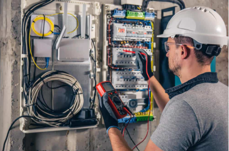 Electricista profesional Houston Home Systems